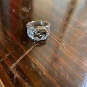 Gucci “GG” ring